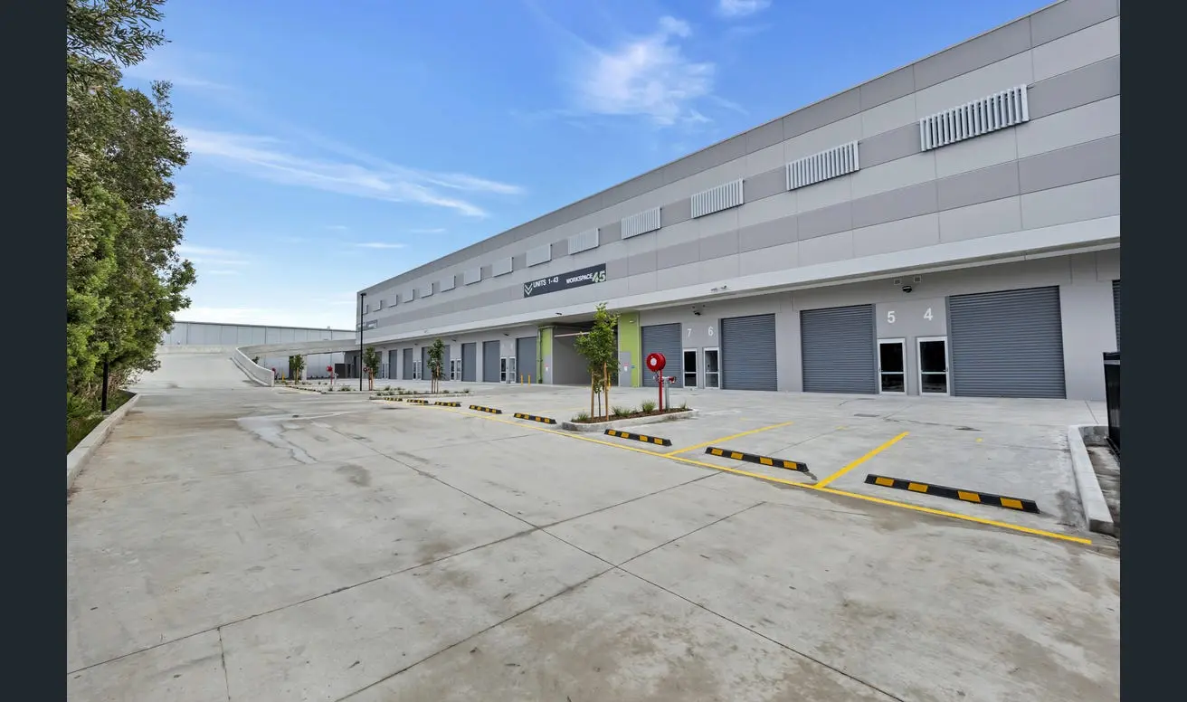 NEAT HIGH BAY FACTORY